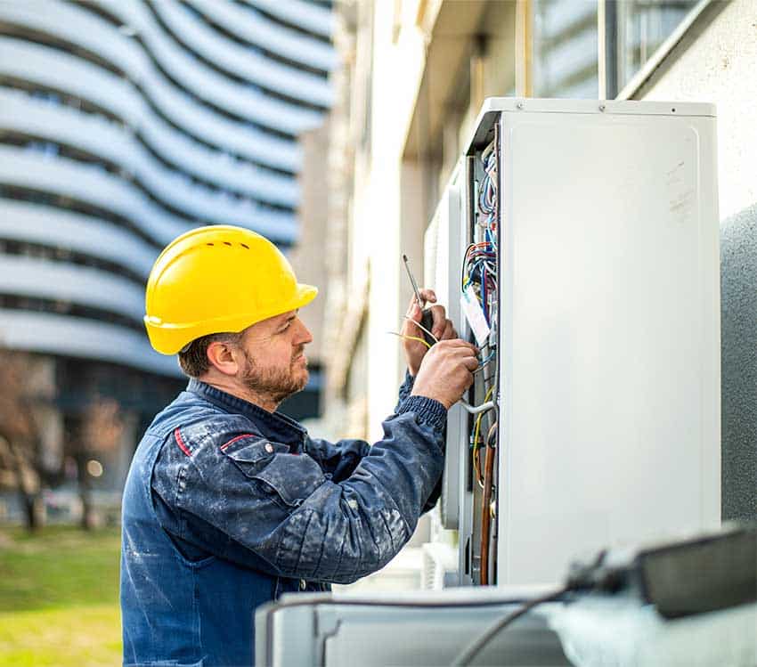 Commercial-AC-Repairman